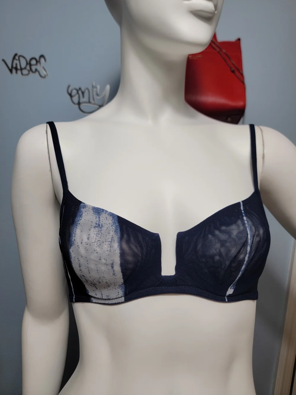 La Perla beautiful la